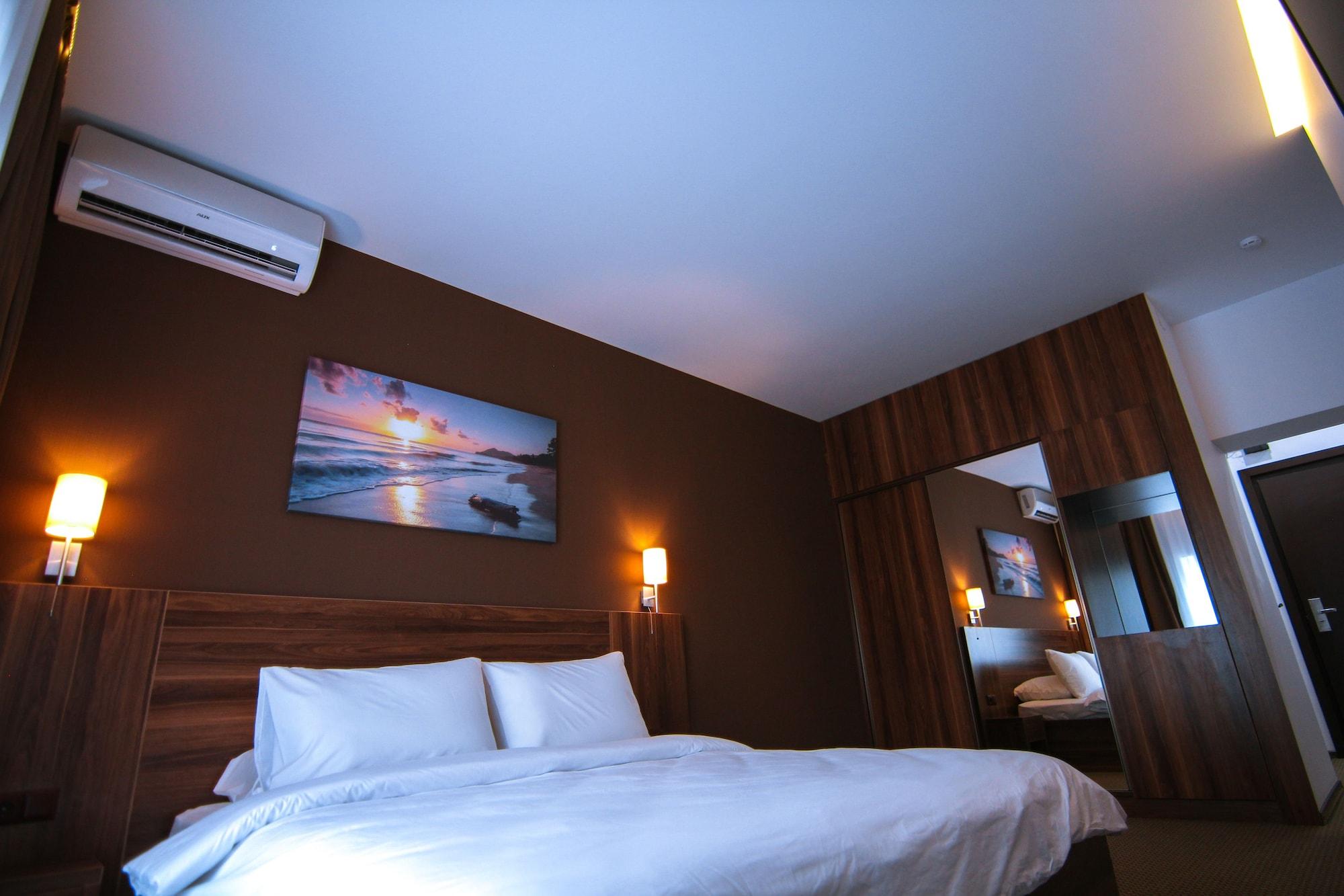Hotel Sky